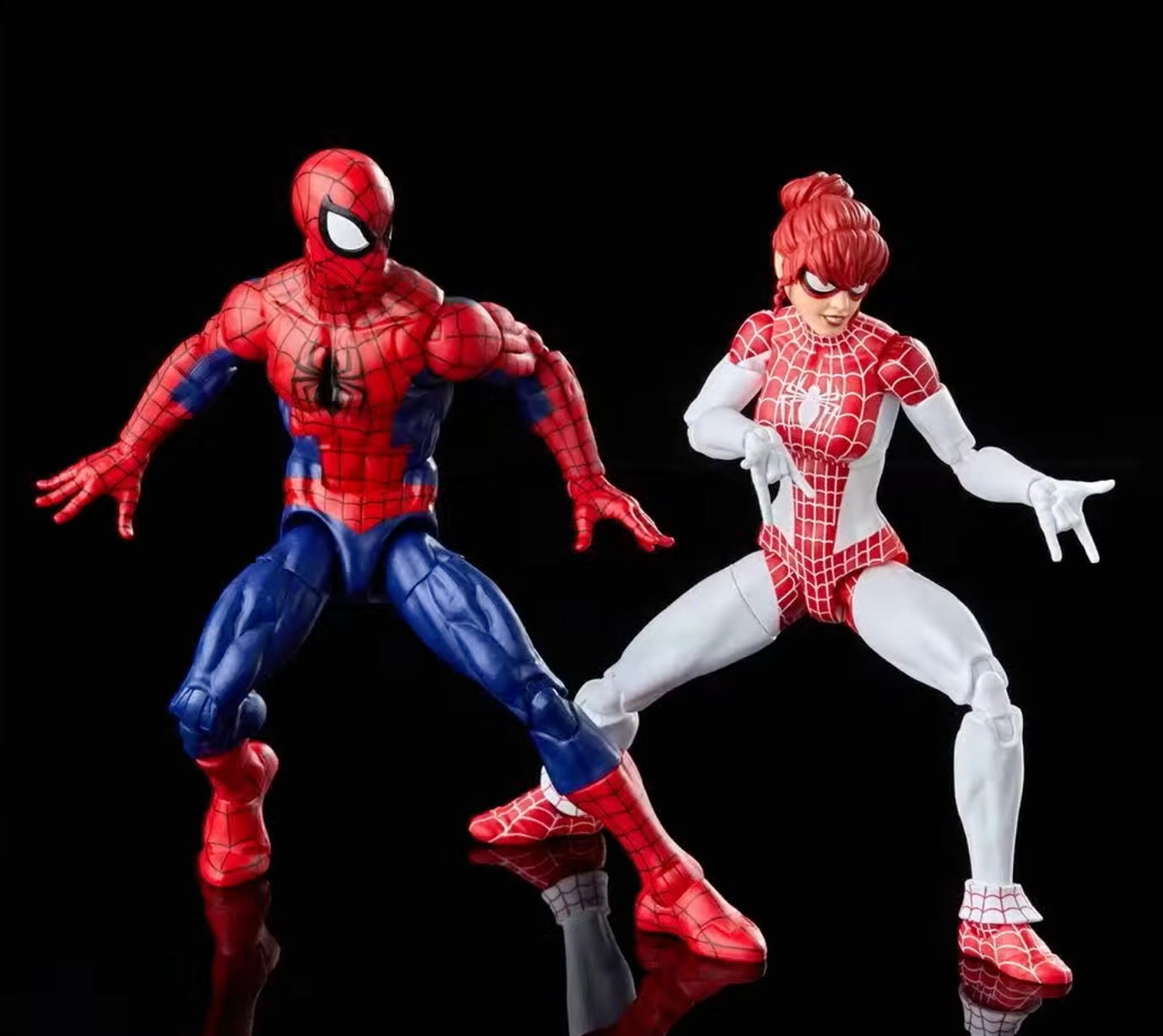 Upgraded Spider-Man & Spinneret figures