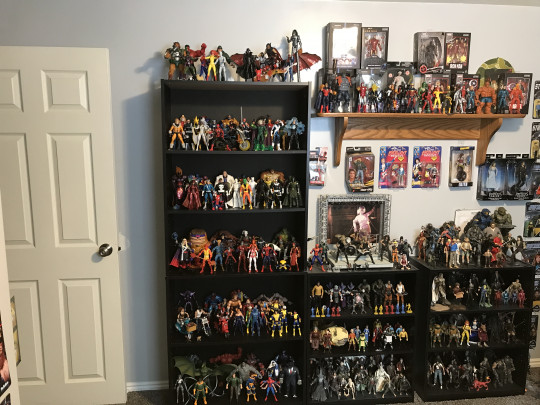Display by Starbuckapollo