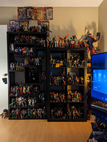 Display by Grimm