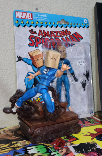 Display by Maxwell_Pegasus
