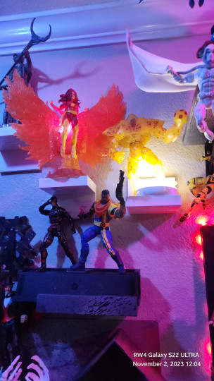 Display by Maxwell_Pegasus