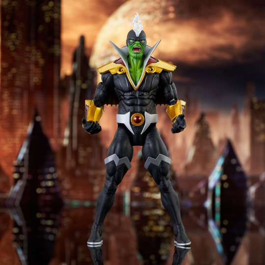 Display by Hmmberto: Super Skrull