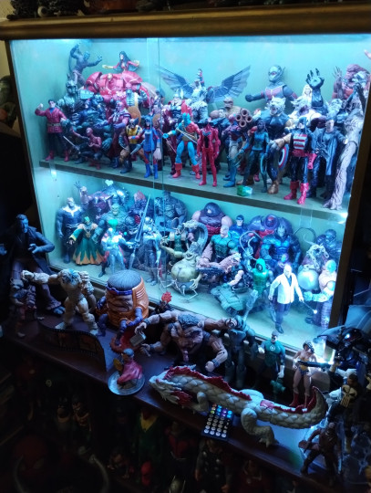 Display by Cap_1Tpf