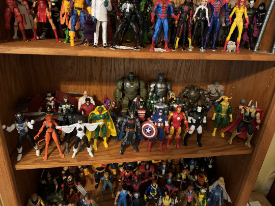 Display by Sabretooth_8Urj: Avengers shelf