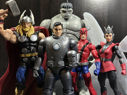 Display by Comicmaster320
