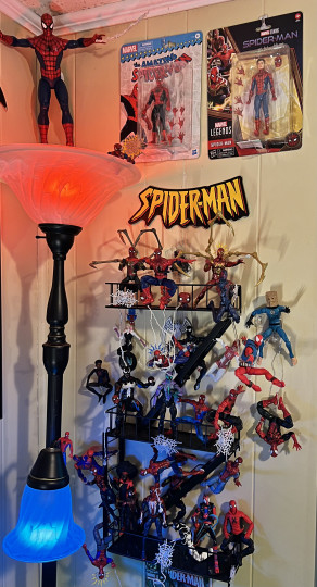 Display by Chaucer89