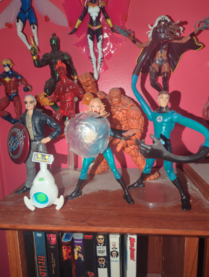 Display by Loganxdanstoys